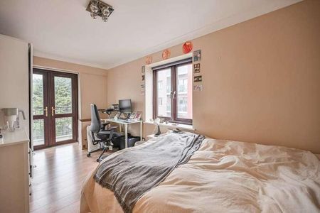 Fletcher Street, Tower Hamlets, E1 - Photo 5