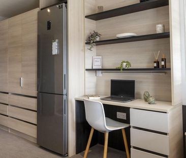 Studio to rent - Photo 1