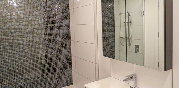 THE FIREMAN'S APARTMENTS - STUDIO APARTMENT - Photo 2