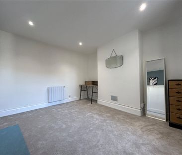 Esplanade, Burnham-on-Sea, Somerset, TA8 - Photo 3