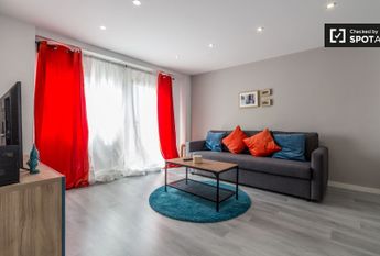 valencia, Valencian Community 46011