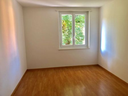 Schöne Wohnung an ruhiger Lage - befristet bis zum 30.09.2027 - Photo 2