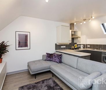 Pioneer Way, Stafford, Staffordshire, ST17 - Photo 4