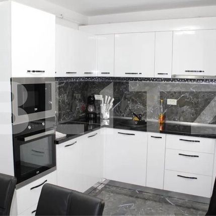 Apartament 2 camere, 80 mp, zona Craiovița Nouă - Fotografie 4