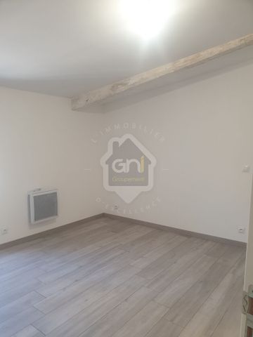 Location appartement 28.62 m², Maillane 13910 Bouches-du-Rhône - Photo 2