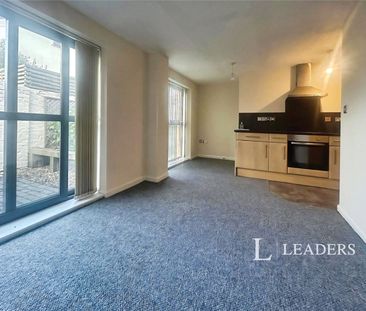 1 bedroom apartment to rent St. Georges Terrace, Cheltenham, Glouce... - Photo 2