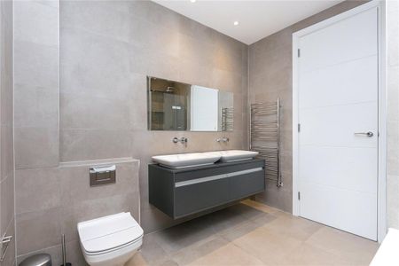 3 bedroom house in London - Photo 5