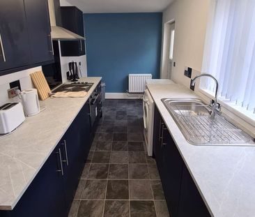 En Suite Room Available - Photo 1