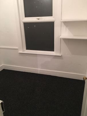 3 Bed End Terrace, Sangley Road, SE6 - Photo 1