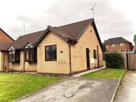 Churchdale Close, Nuneaton, CV10 - Photo 3
