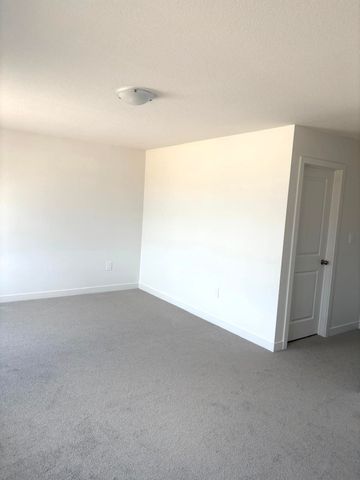 For Lease - 7 Pin Oak Common, Cambridge, Ontario - Photo 4