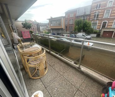 Appartement 2 chambres, terrasse, balcon, garage et cave - Photo 6