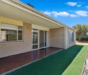 Beautifully Maintained Family Home - Photo 5