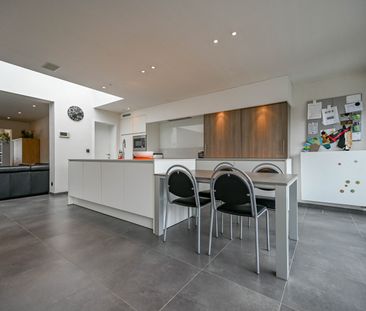 Recent gerenoveerde gezinswoning te Sint-Eloois-Winkel - Foto 5