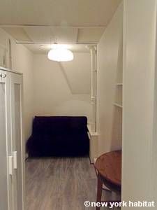 Logement à Paris, Location meublée - Photo 1