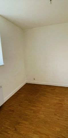 Appartement T2 à louer 2 pièces - 31,94 m2 ST MAUR - 36 - Photo 1