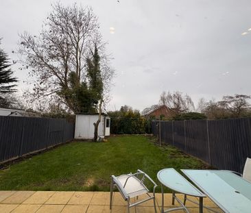 Manor Farm Road - Photo 6