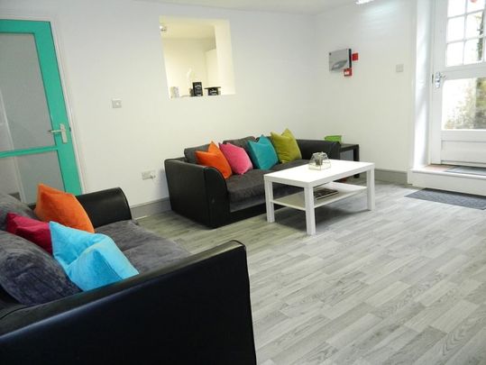 Fishergate Hill Basement, PRESTON, Lancashire PR1 8JD - Photo 1