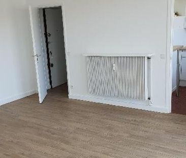 Location Appartement 1 pièce 31m² DUNKERQUE 59240 - Photo 2