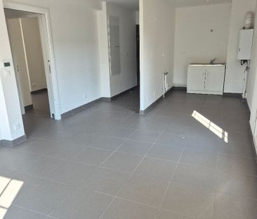 Location Appartement 3 pièces 54m² - Photo 4