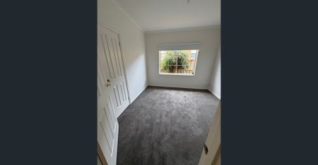 SUIT WORK FROM HOME OFFICE OR SMALL BUSINESS (STCA) on double block - Photo 5