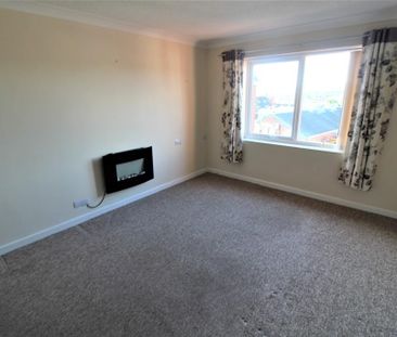 1 bedroom retirement property to rent - Photo 2