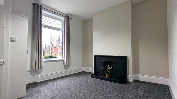 2 bedroom terraced house to rent - Photo 1