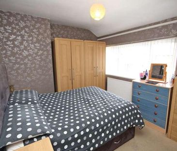 Windermere Avenue, Warrington, WA2 - Photo 4