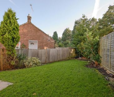 2 bedroom terraced house to rent - Photo 3