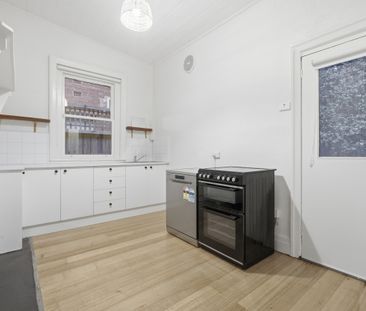 26 Luxton Road, South Yarra VIC 3141 - House For Rent | Domain - Photo 6