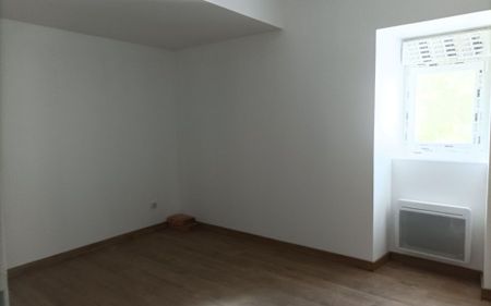 Appartement à louer 2 pièces • Les Vans - Photo 3