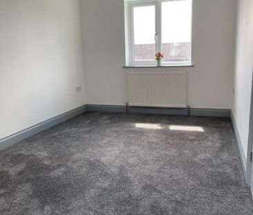 Singleton Avenue, Bolton, Greater Manchester, BL6 - Photo 2