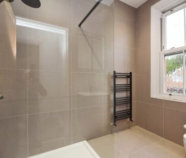 Rose Valley, BRENTWOOD - Photo 3