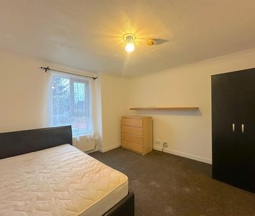 Juniper Way, Hayes - Photo 3