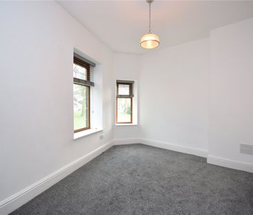 1, Park Road, Rawdon, Leeds, LS19 6HX - Photo 4