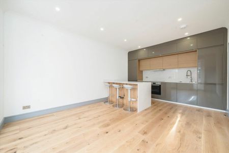 Langley Drive, W3, London - Photo 5