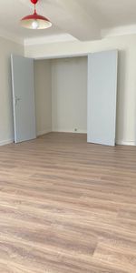 PAMIERS - A LOUER - STUDIO RENOVE LOUE MEUBLE OU NON AVEC GARAGE - Photo 3