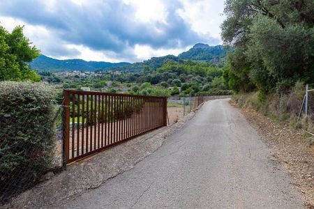 4 room luxury Farmhouse for rent in Estellencs, Spain - Photo 2