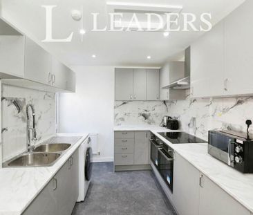 1 bedroom in a house share to rent - Photo 6