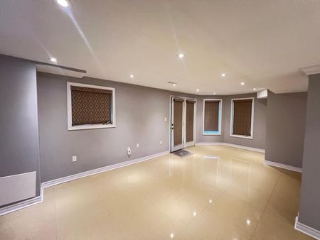 For Lease - 586 pembridge Court Unit# Basement, Newmarket, Ontario - Photo 5