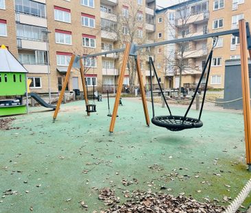 Västra Åsgatan, Eskilstuna - Photo 2