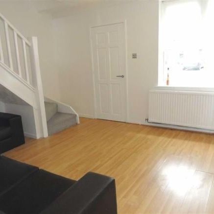 2 Bed End Terrace, Bracewell Close, M12 - Photo 1