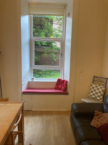 3 Bed Flat, West Princes Street, G4 - Photo 4