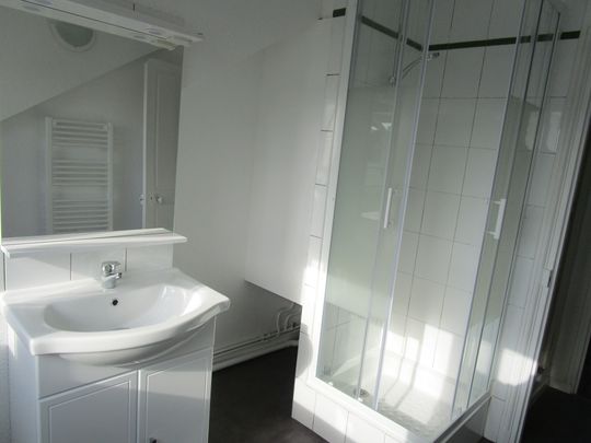 Location Appartement 2 pièces 38m² REIMS 51100 - Photo 1