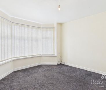 4 bedroom semi-detached house to rent - Photo 5