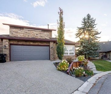 45 Strabane Place Southwest, Calgary - Photo 6