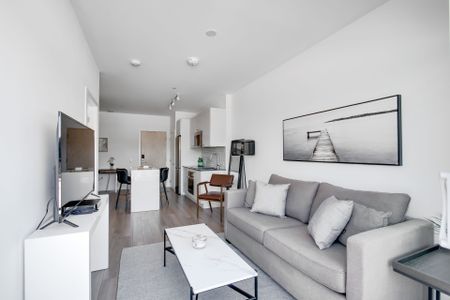 For Lease - 120 Carrick Trail Unit# 404, Gravenhurst, Ontario - Photo 3