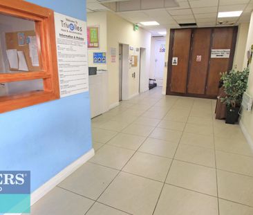 1 bedroom Flat To Let - Photo 4