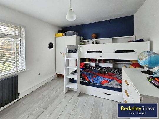 3 bedroom semi-detached house to rent - Photo 1