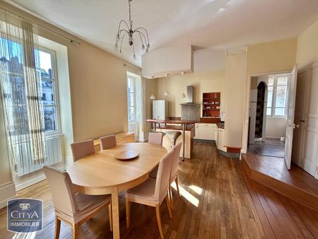 Location Appartement 2 pièces 67m² CHALON SUR SAONE 71100 - Photo 2